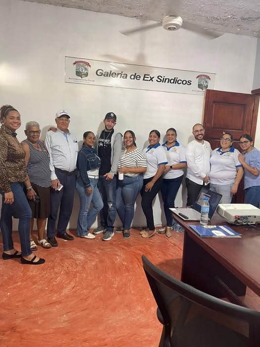 27 Marzo – El Ayuntamiento de San Víctor recibió una importante charla impartida por el IDOPPRIL, orientada a fortalecer la seguridad y la salud laboral de nuestros colaboradores.